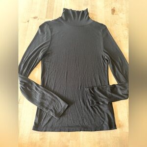 Marine Layer mock turtle neck